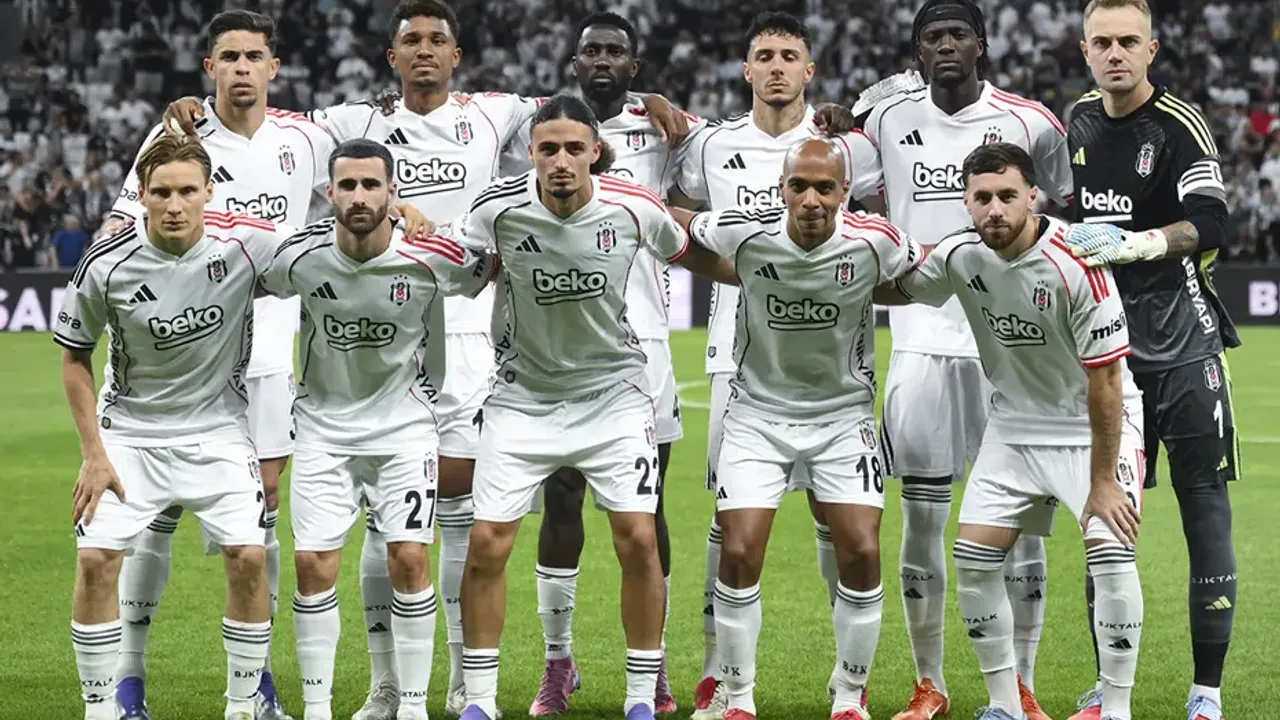 Beşiktaş'ın Derbideki İlk 11'i Netleşti! Rafa Silva Oyanayacak mı?