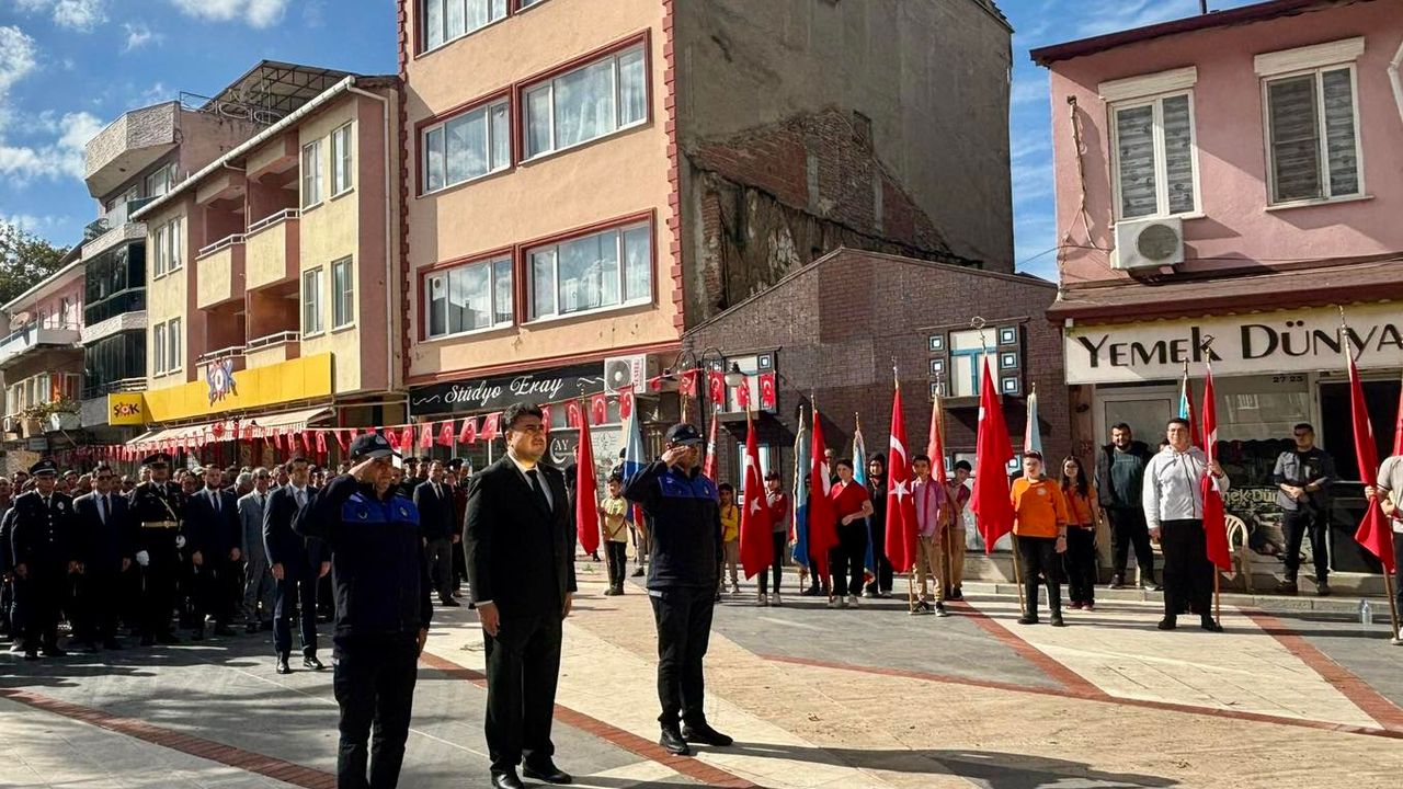 Havran’da 29 Ekim Coşkusu: Cumhuriyet’in 102. Yılı Gururla Kutlandı