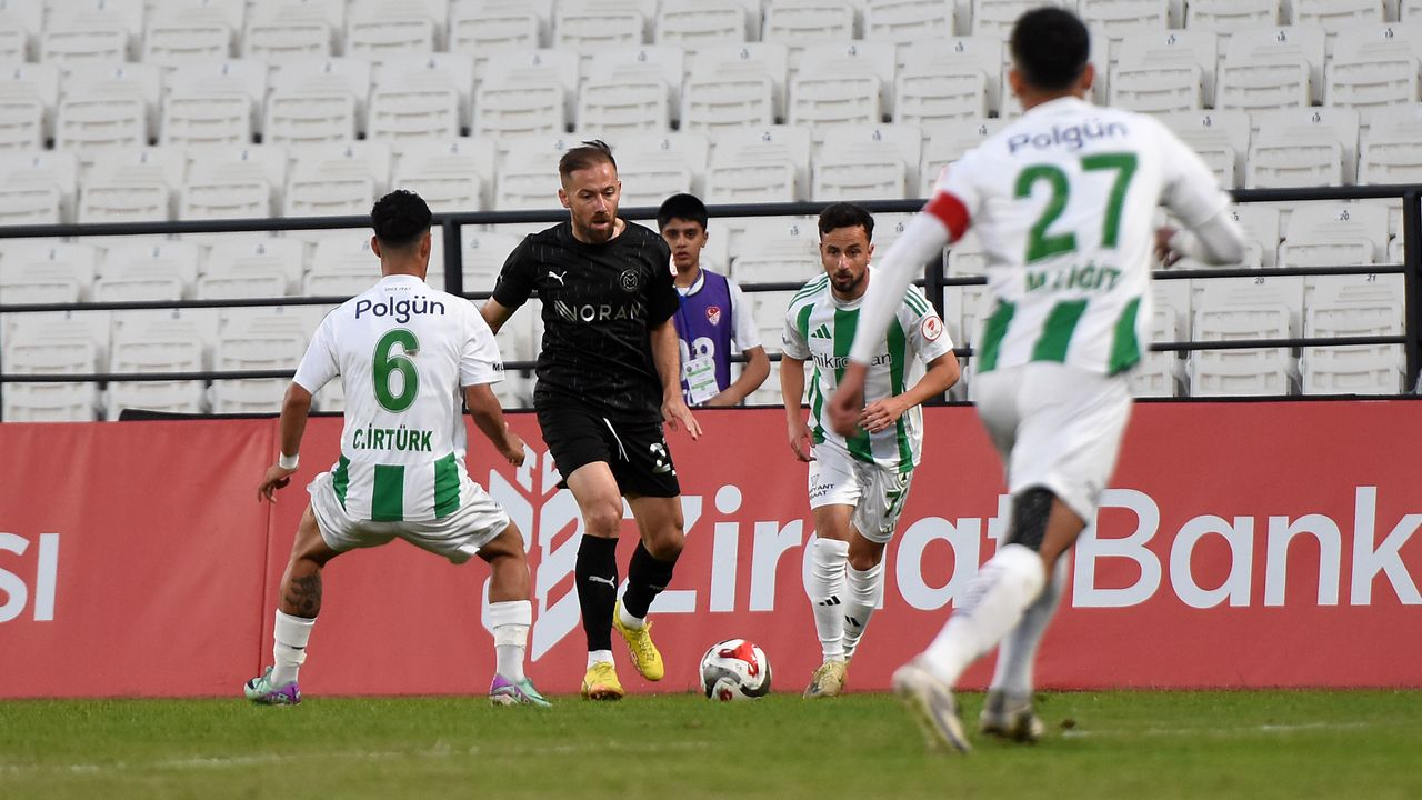 Muğlaspor, Manisa FK’yı 2-0 Mağlup Ederek Türkiye Kupası’nda Turladı!