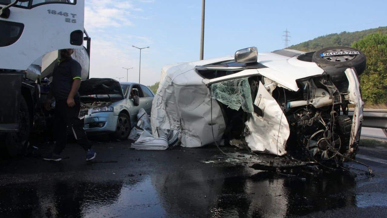 Zincirleme trafik kazasında 3 kişi yaralandı