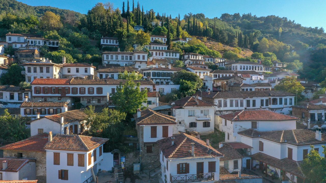 Şirince Dünyanın En İyi Turizm Köyleri listesinde