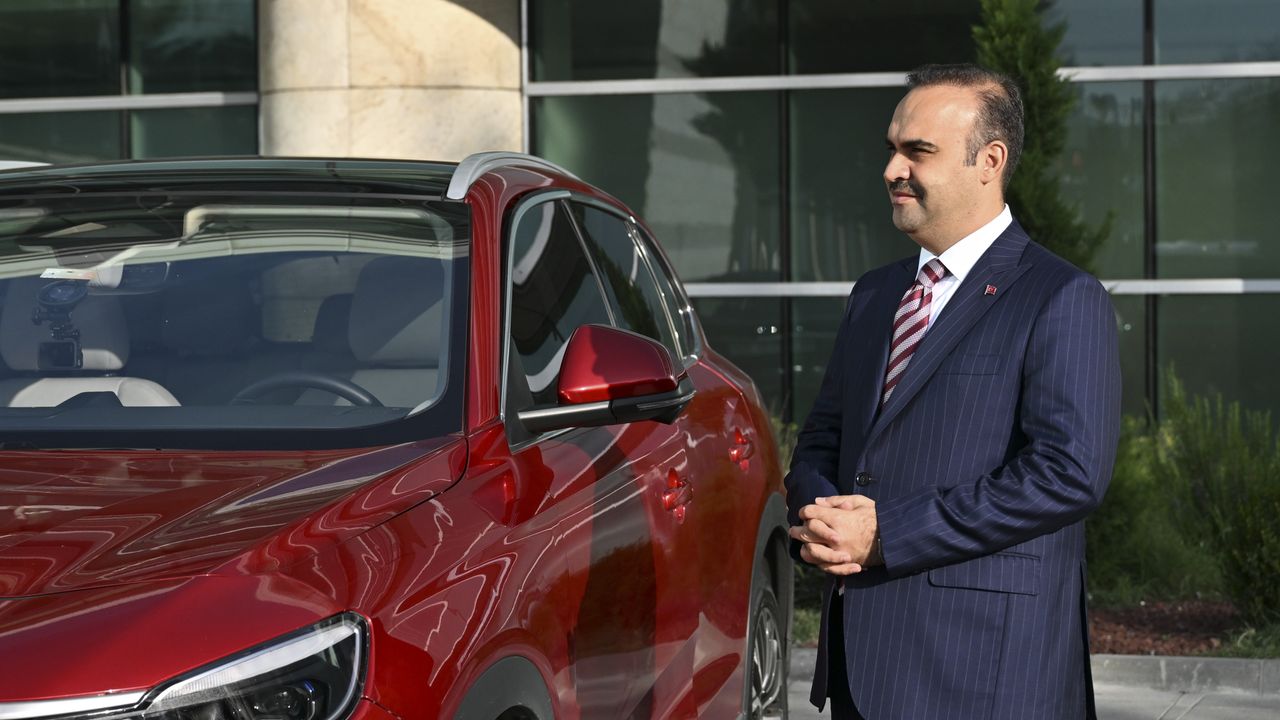 Cumhuriyetin ikinci yüzyılının şifresi: Yerli ve milli sanayi