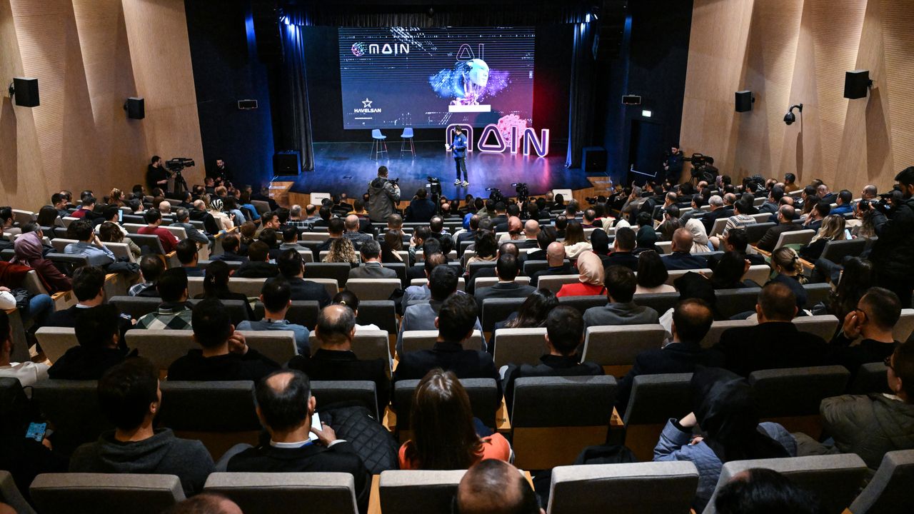 HAVELSAN'ın geliştirdiği yerli yapay zeka platformu "MAIN" tanıtıldı