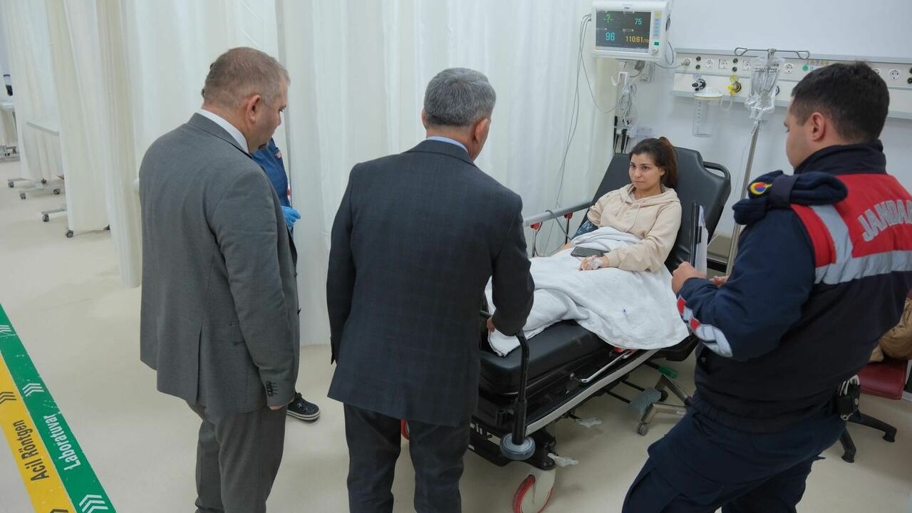 Yolcu otobüsü devrildi! 1 yolcu öldü 18 yaralı var