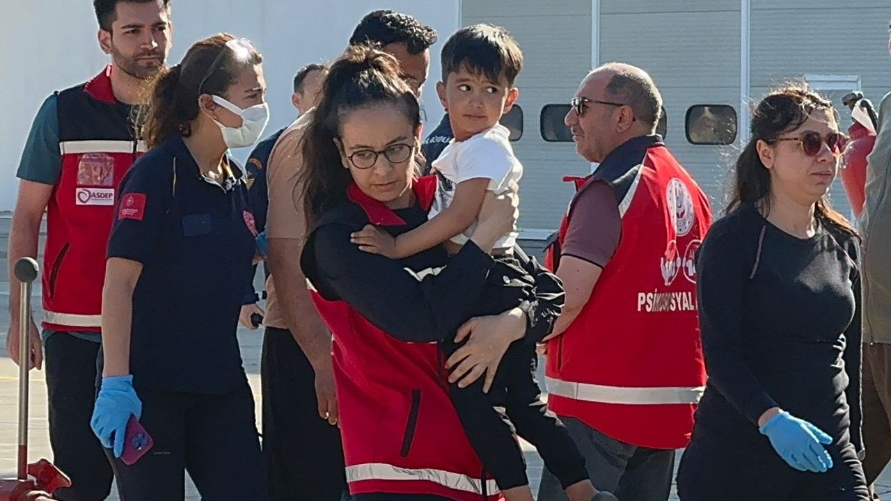 Antalya'daki teleferik kazasında 19 kabindeki 137 kişi kurtarıldı