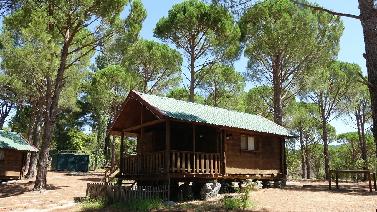150 yıllık tahıl ambarlarında bungalov tatili