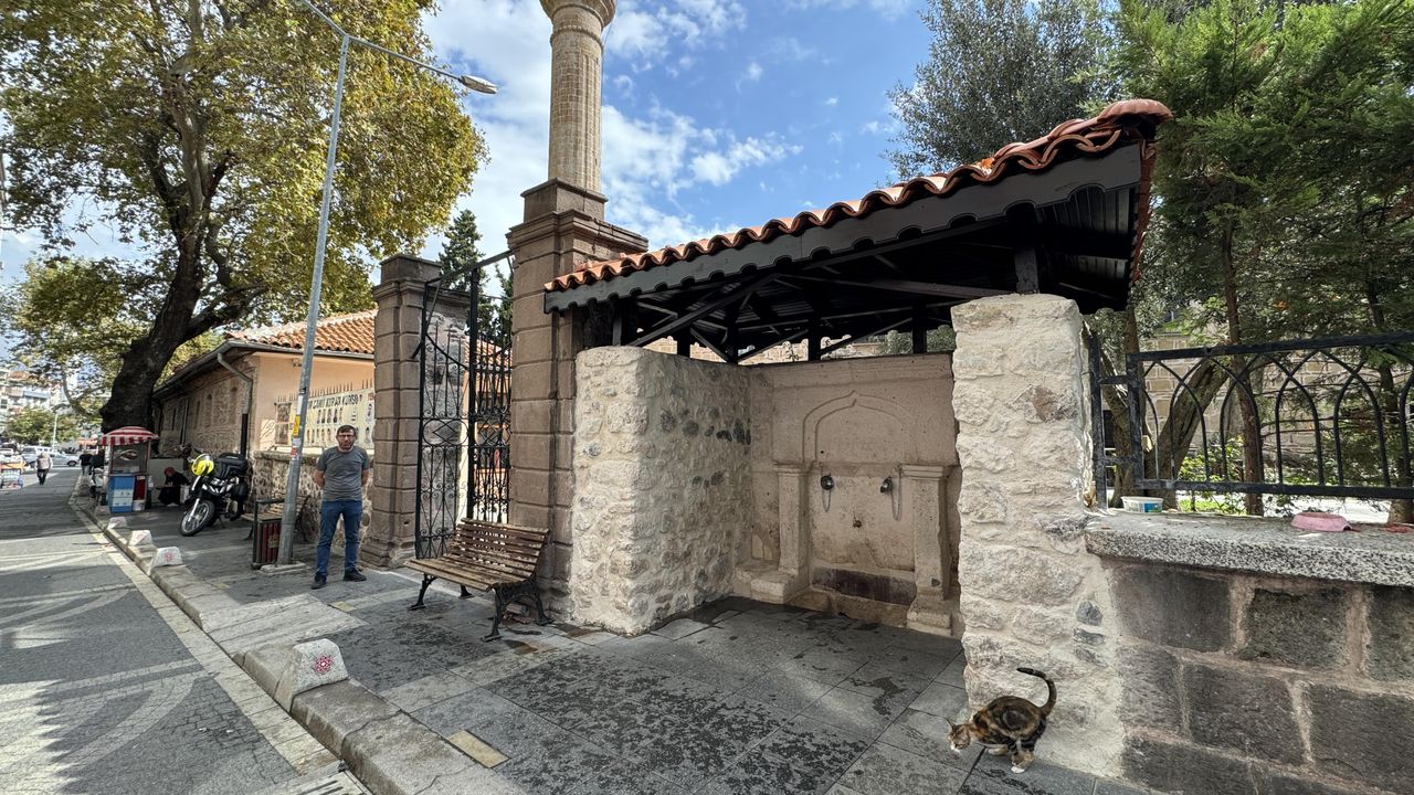 Balıkesir'deki 636 yıllık Osmanlı çeşmesi restore edildi