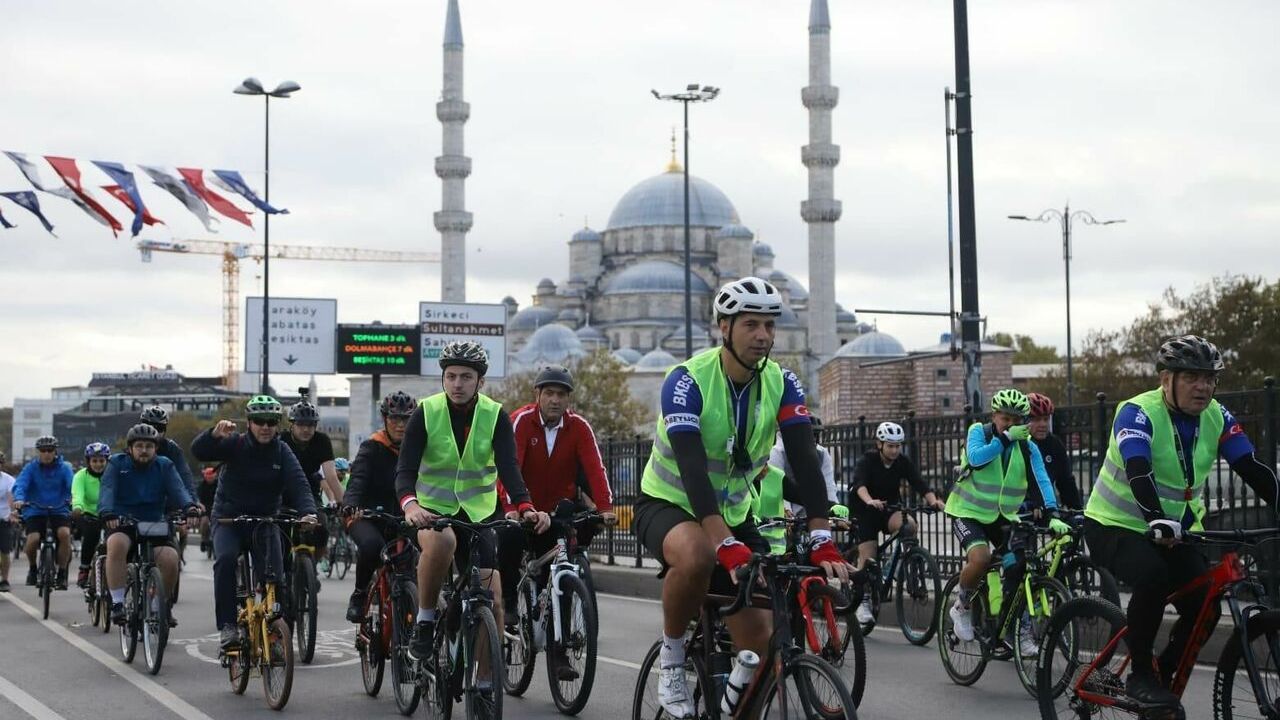 Tarihi yarımadada pedal çevirdiler