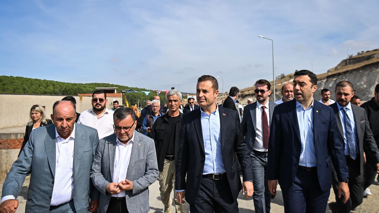 Ahmet Akın Atatepe Sanayi Sitesi'ne el attı