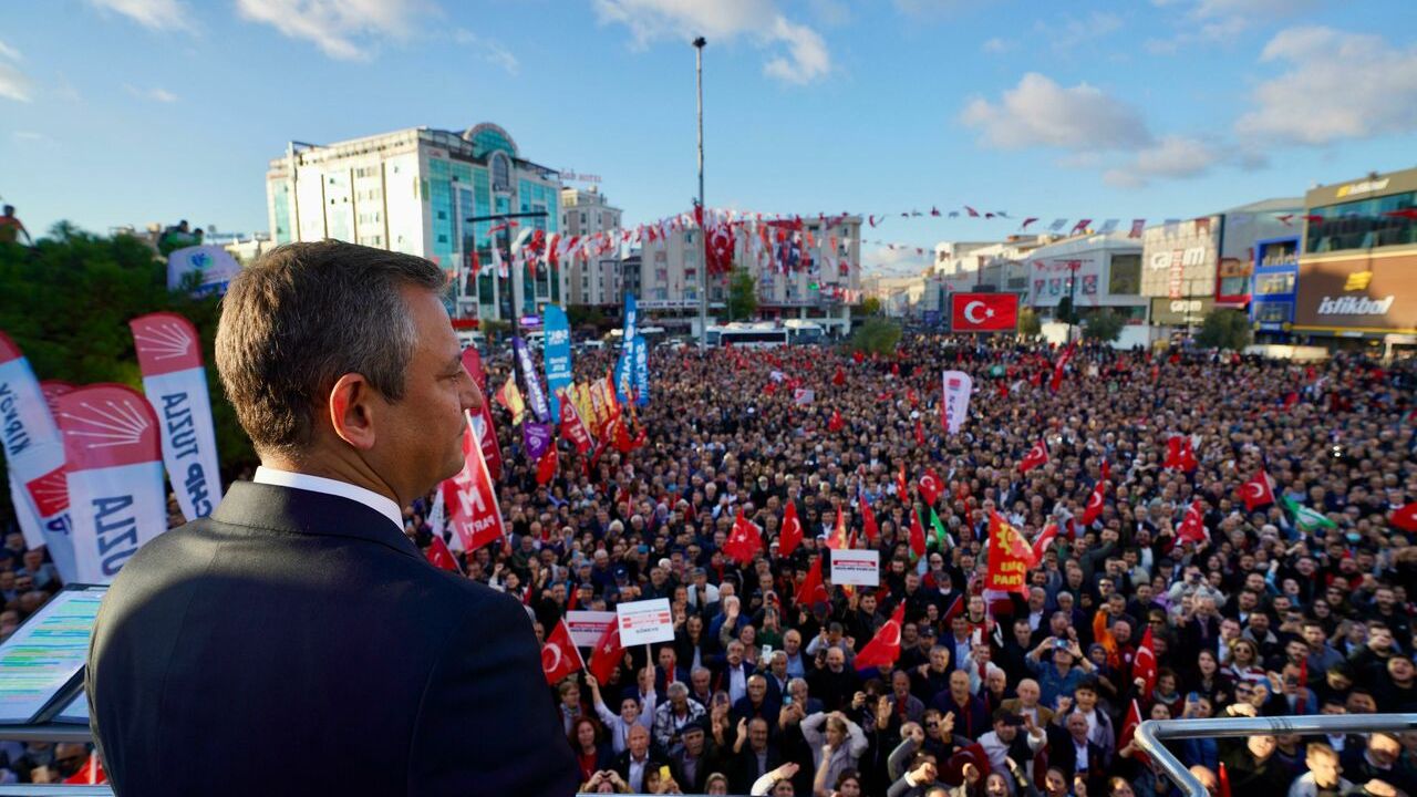 Özgür Özel: Tehditler, kumpaslar, mahkemeler bizi durduramaz