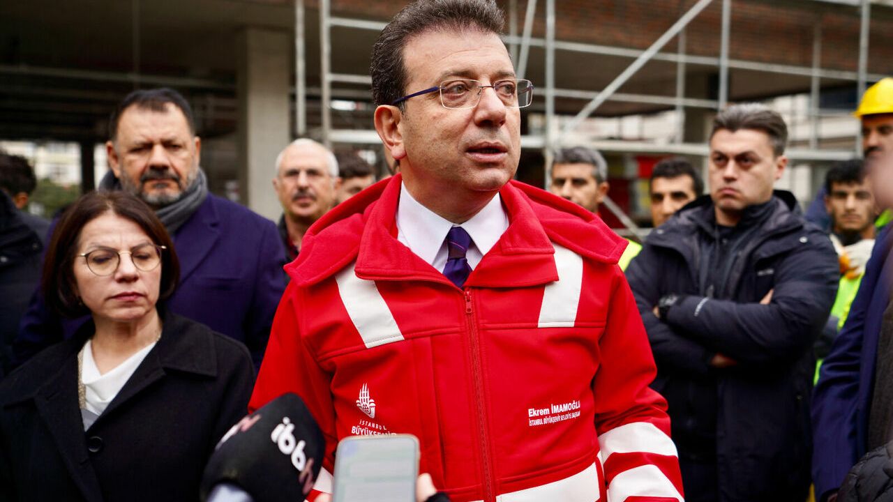 "İktidar ülkeyi yönetemiyor, makamını korumanın derdinde"
