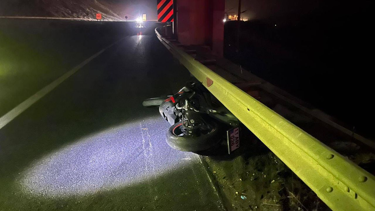 Motosiklet kazasında 1 kişi hayatını kaybetti! 1 kişi yaralandı!
