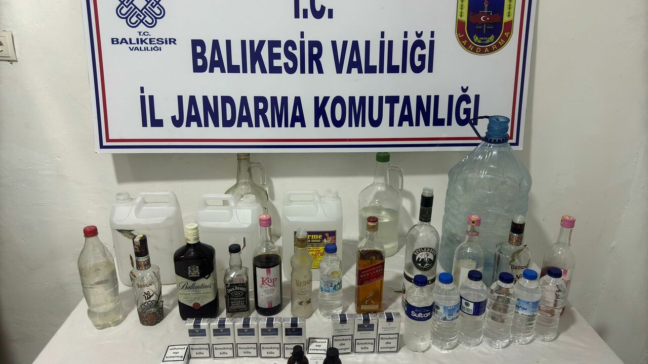Balıkesir'de sahte içki tehlikesi! 30 litre ele geçirildi! Bandorlsüz içki almayın!
