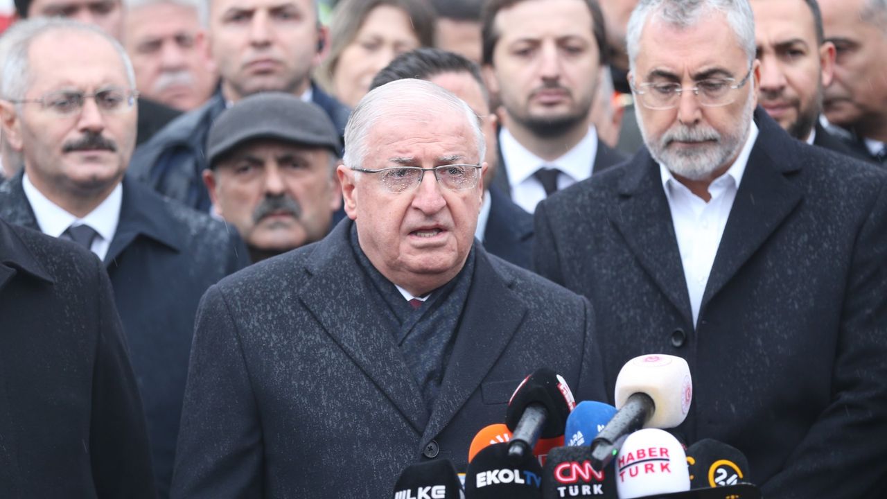 Balıkesir’deki mühimmat fabrikası patlamasıyla ilgili bakanlardan açıklamalar