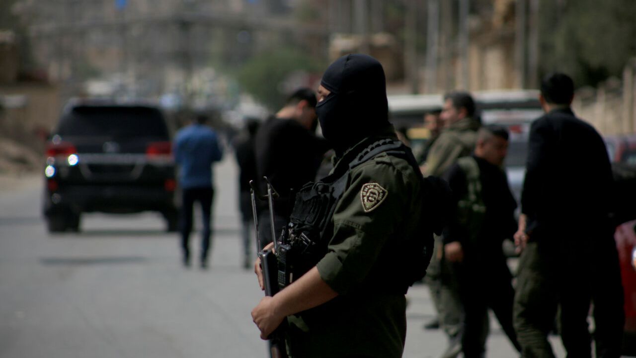 PKK/YPG'li teröristler Halep'ten çekiliyor