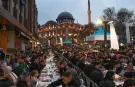 Büyükşehir'in meydan iftarı için çarşı bölgesinde tam kapatma!
