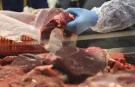Bir gıda skandalı daha! 104 ton niteliği değiştirilmiş et ele geçirildi!