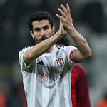 Beşiktaş Kaptanı Necip Uysal Yeşil Sahalara Veda Ediyor! Eyüpspor Maçı Öncesi Veda Töreni!
