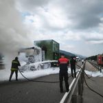 Sürücü Son Anda Fark Etti! Bolu Köroğlu Rampası'nda Seyir Halindeki Tır Alev Alev Yandı!