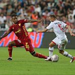 Süper Lig'de Nefes Kesen Gol Düellosu: Samsunspor ve Göztepe 3-3 Berabere Kaldı!