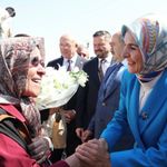 Bakan Mahinur Özdemir Göktaş Balıkesir’de! Ekinlik Adası’nda Çocuklarla Buluştu