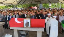 Bir zamanlar Balıkesir siyasetinin başrolündeydi... Son yolculuğuna uğurlandı...