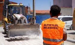Altıeylül Belediyesi Yaza Hazır.. Ekipler Tam Kadro Sahada