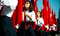 19 Mayıs Tatil Mi? Pazartesi Günü Okullar ve Üniversiteler Açık mı?