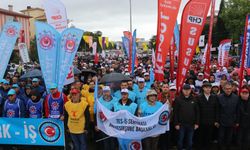 Balıkesir'de 1 Mayıs Kutlamaları: Emekçiler Kuva-yı Milliye Meydanı'nda Buluştu