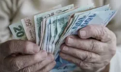 Emekliye Temmuz Zammı Şekilleniyor: 4 Aylık Enflasyon Farkı Netleşti! İşte SGK, Bağ-Kur ve Memur Emeklilerine Yapılacak