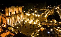 Ayasofya’dan Efes’e, Galata’dan Zeugma’ya: Bu Yaz Müzeler Gece de Açık! Gece Müzeciliği Ne Zaman Başlıyor?