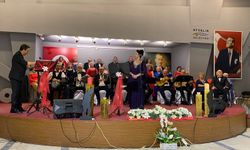 Atatürk'ün Sesinden 'Bir Fırtına Tuttu Bizi Deryaya Kardı'