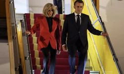 Fransa Cumhurbaşkanı Macron'a Eşinden Tokat!