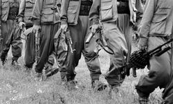 PKK’nın Silah Bırakma ve Fesih Kararı  Türkiye İçin Ne Anlama Geliyor?