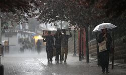 Meteorolojiden Uyarı! Şiddetli Gök Gürültülü Sağanak Geliyor!