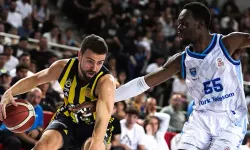 Fenerbahçe Yarı Final Şansını Tehlikeye Attı! Türk Telekom Seriyi Uzattı!