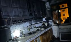 Dursunbey'de Korkutan Yangın! Ev Kullanılamayacak Hale Geldi!