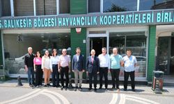 İl Tarım Müdürü Dr. Hüseyin Düzgün’den Balıkesir Haykoop Başkanı Faruk Özen’e Hayırlı Olsun Ziyareti