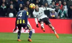 Form Geçici... Klas Kalıcıdır! Beşiktaş Efsanesi Quaresma'dan Yıllara Meydan Okuyan Trivela! Lugona Şaştı Kaldı!