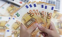 Piyasalar Karıştı! Euro'da Tarihi Rekor: TL'de Değer Kaybı Derinleşiyor