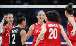 Filenin Sultanları VNL'in 8. Maçında İlk Yenilgisini Aldı!