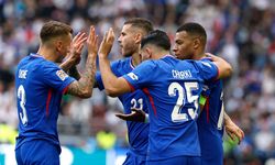VAR İptalleri, Mbappe’nin Şovu! Fransa Almanya’yı Devirdi, Uluslar Ligi’ni 3. Bitirdi!