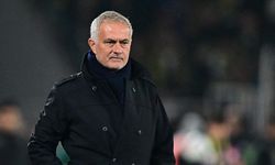 Fenerbahçe'de Mourinho Krizi Büyüyor! Mourinho Fenerbahçe'den Ayrılıyor Mu?