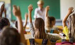 Bugün Okul Var Mı? Okullar Ne Zaman Kapanacak? Karne Günü Ne Zaman?