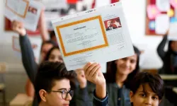 Okullar Ne Zaman Kapanacak? 2025 Yaz Tatili Ne Zaman Başlayacak?