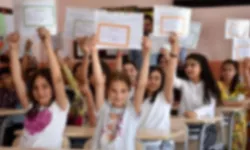 Yarın Okullar Kapanıyor mu? 13 Haziran Cuma Okulun Son Günü mü?