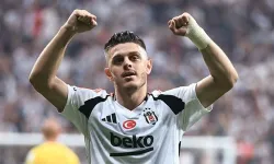 Beşiktaş'ın Yıldızı Rashica'ya Serie A'dan Teklif! Rashica'nın Kararı Ne Olacak? Rashica Beşiktaş'tan Ayrılacak M?