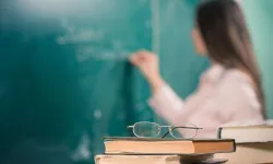 E-Devlet’te Açıldı! MEB 2025 Sözleşmeli Öğretmen Mülakat Giriş Yerlerini Duyurdu!