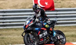Toprak Razgatlıoğlu'ndan Tarihi Zafer!