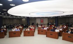 Büyükşehir Meclisi'nde bir yanda içki ruhsatı, bir yanda cami tartışması!